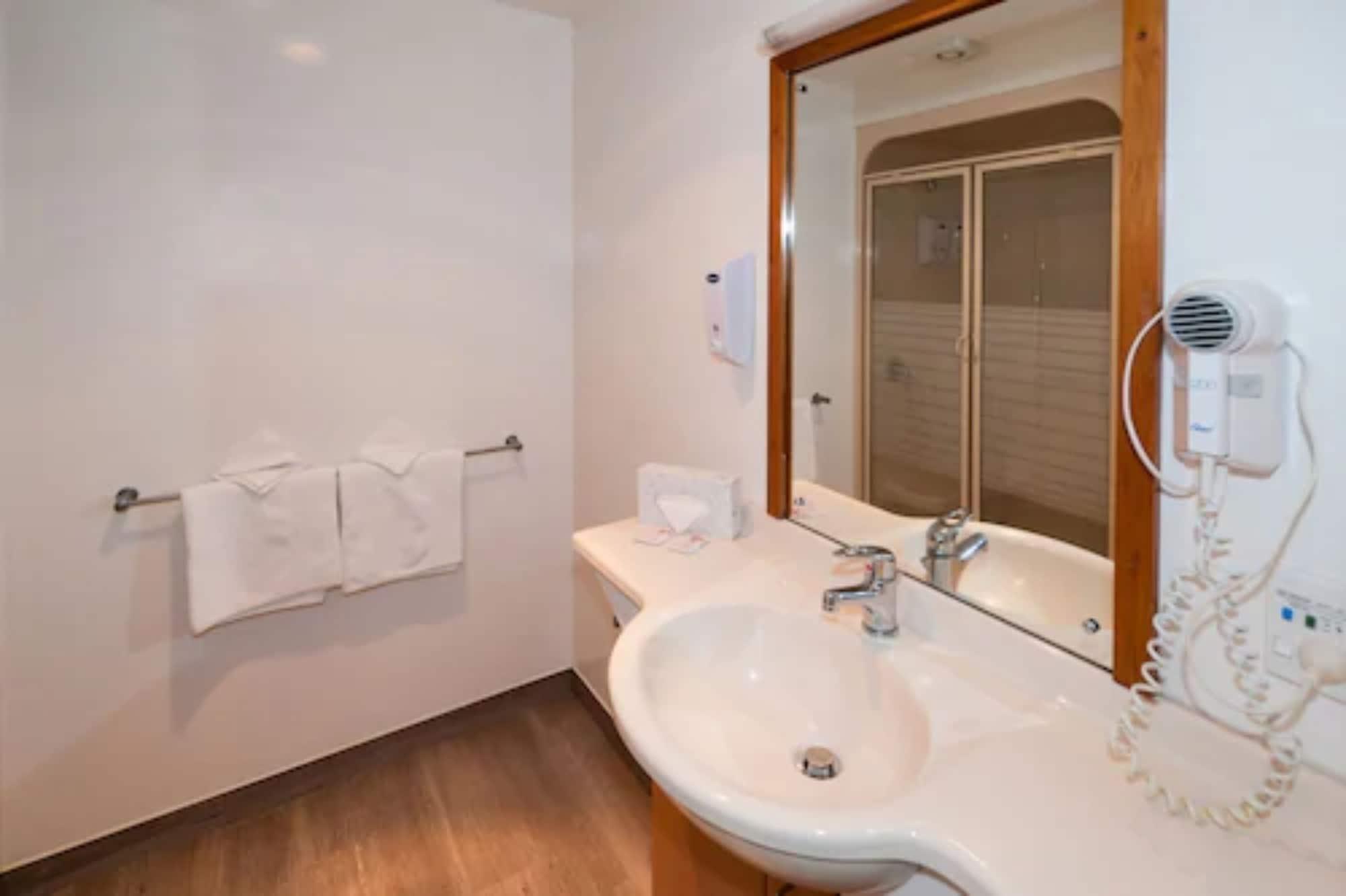 כרייסטצ'רץ' Country Glen Lodge מראה חיצוני תמונה