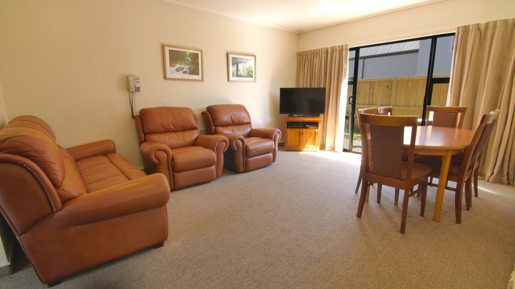 כרייסטצ'רץ' Country Glen Lodge מראה חיצוני תמונה