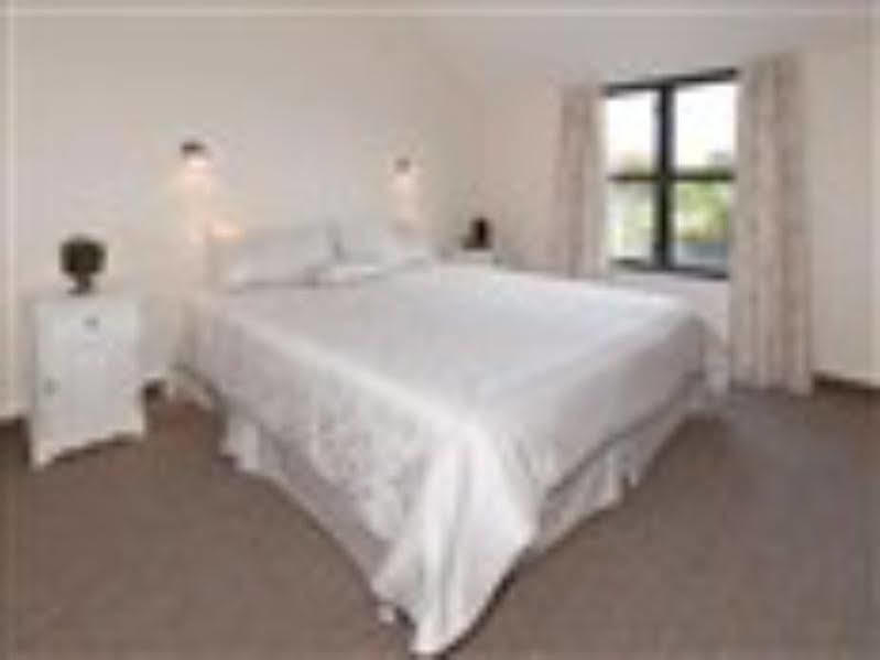 כרייסטצ'רץ' Country Glen Lodge מראה חיצוני תמונה